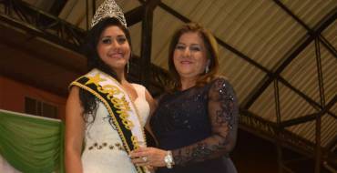 Lodana inicia fiestas con la proclamación de sus Soberanas