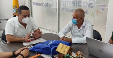 Incrementa atención a adultos mayores, en convenio con el MIES